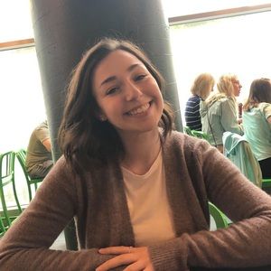 Meet your Posher, Natalie